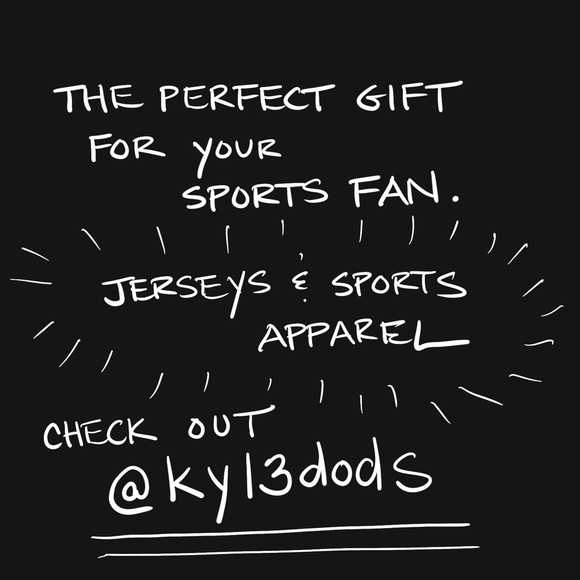 Do you need a gift for a sports fan??? - Picture 1 of 4